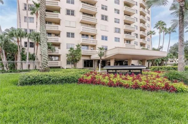 GABLES WATERWAY TOWERS