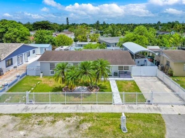 21ST CENTURY HOMES 4TH SE