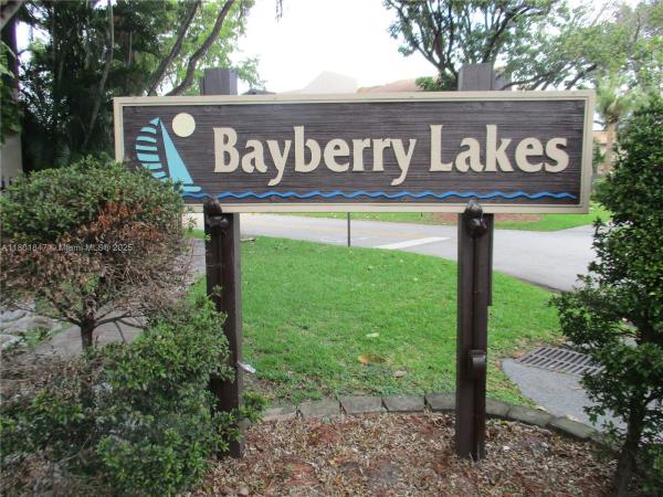 BAYBERRY LAKES