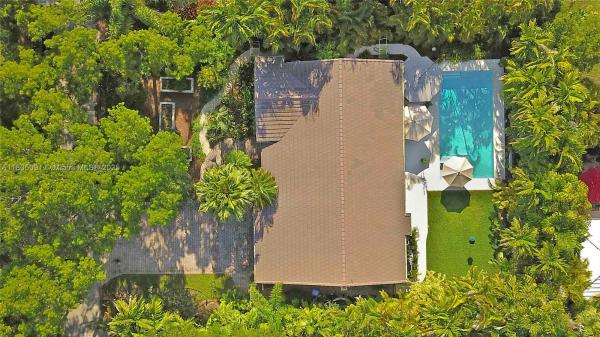 CORAL GABLES COUNTRY CLUB