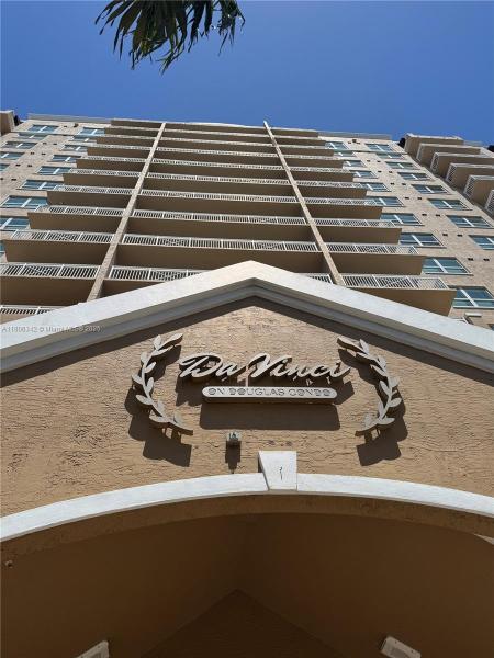 DA VINCI ON DOUGLAS CONDO