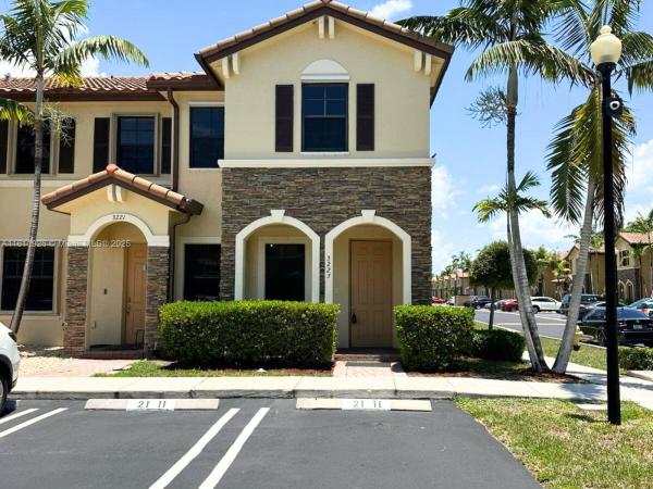 MARTINIQUE AT OASIS REPLA