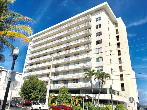 THE PRESIDENTIAL CONDO