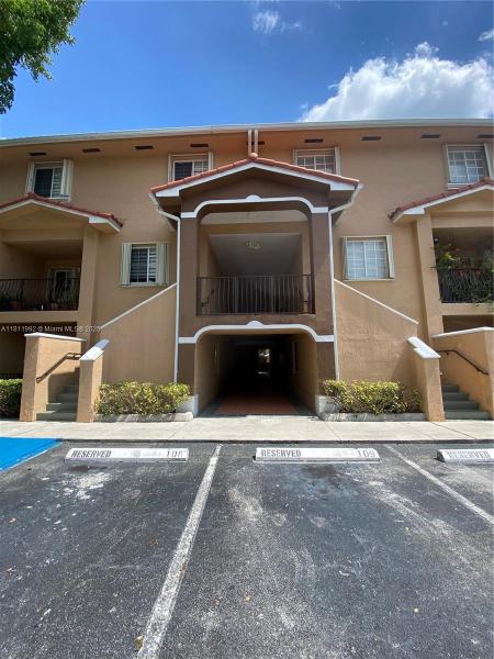 POINCIANA LAKES VILLAS CO