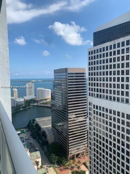 500 BRICKELL WEST CONDO