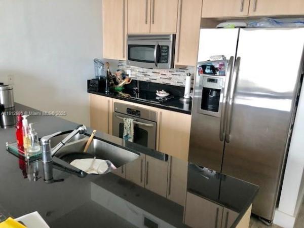 79 SW 12TH ST #3311, MIAMI, FL 33130