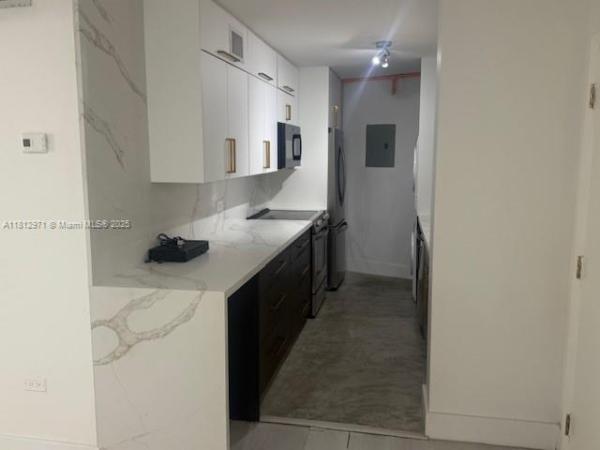 OCTAGON TOWERS I CONDO