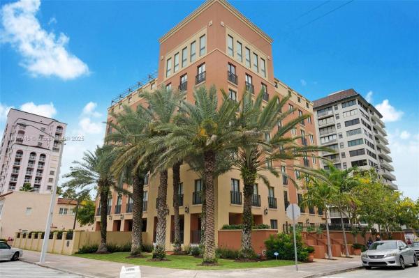 Biltmore Villas Condo