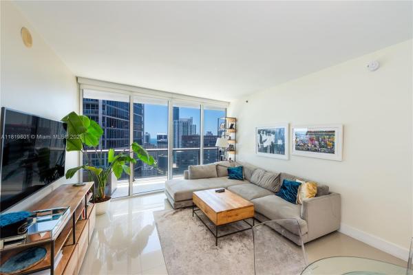 ICONBRICKELL CONDO NO 1