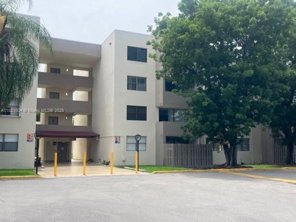 PEPPERMILL KENDALE LKS W