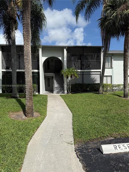 PALM CLUB VILLAGE I CONDO