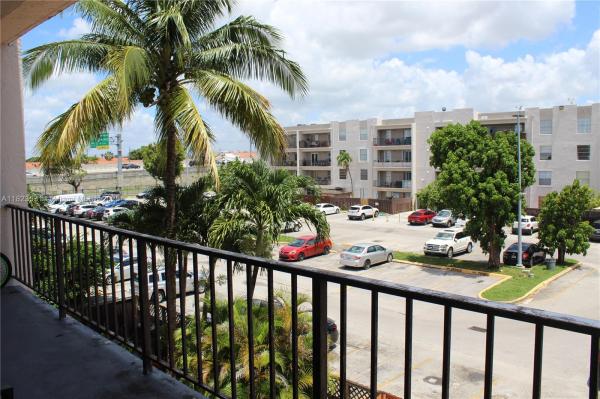 WESTLAND GARDENS CONDO