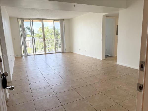 SHERIDAN EAST CONDO BLDG