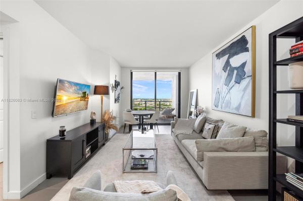1600 NE 1ST AVE #3111, MIAMI, FL 33132