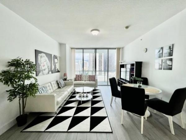 79 SW 12TH ST #2211-S, MIAMI, FL 33130