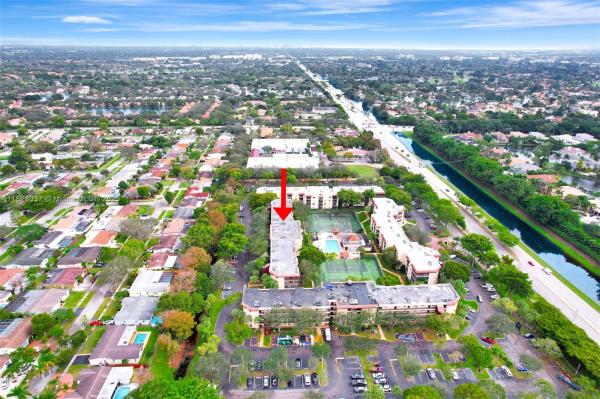 Plantation Racquet Club