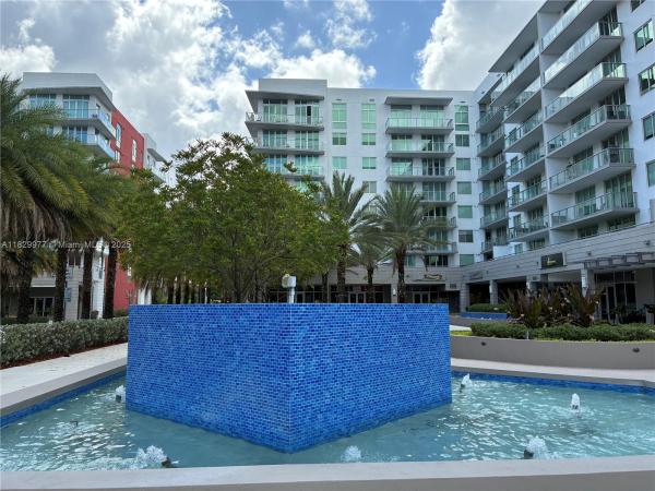 MIDTOWN DORAL BUILDING 1