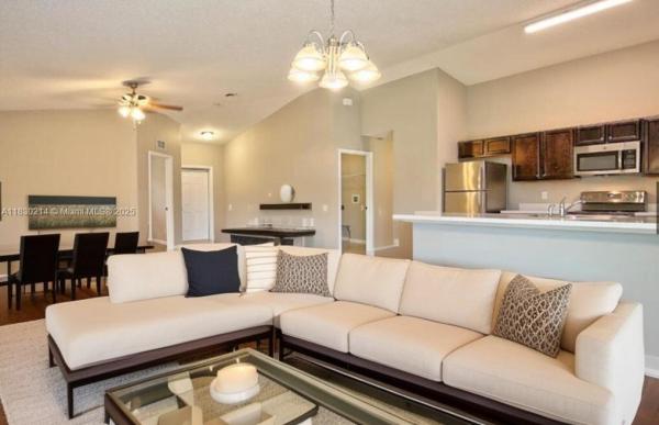 PORT ST LUCIE SECTION 19