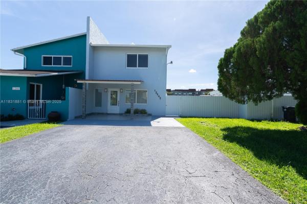 TWIN HOMES VILLAGE #4