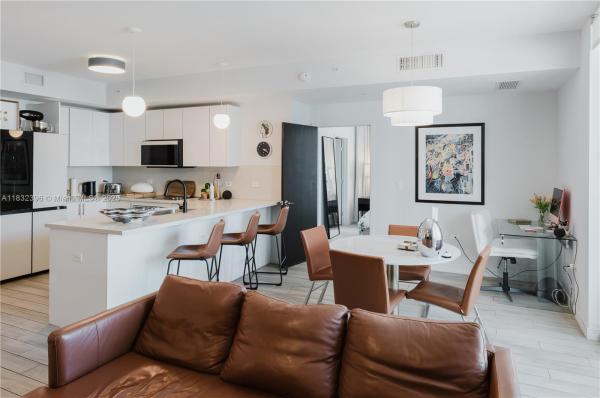 NINE AT MARY BRICKELL