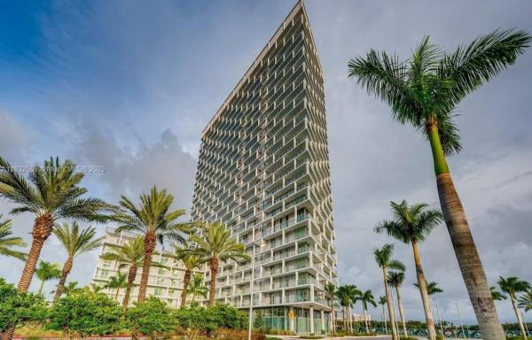 2000 METROPICA WAY #2102, SUNRISE, FL 33323