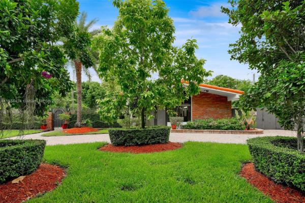 JOHNSON-VON DOHLEN HOMES