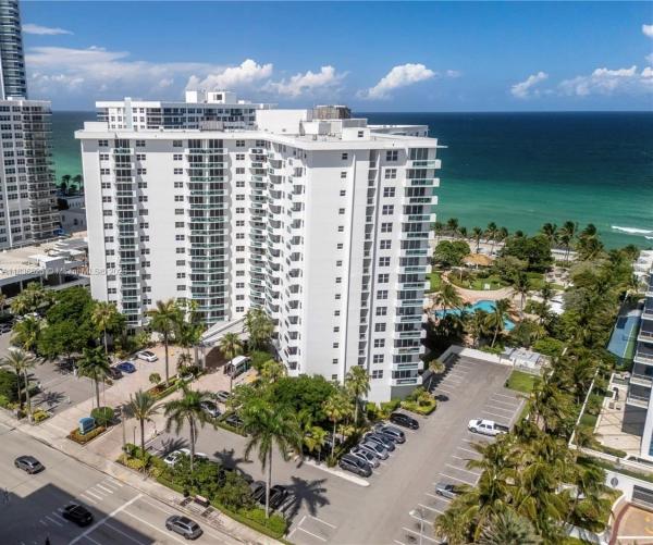 3001 S OCEAN DR #1039, HOLLYWOOD, FL 33019