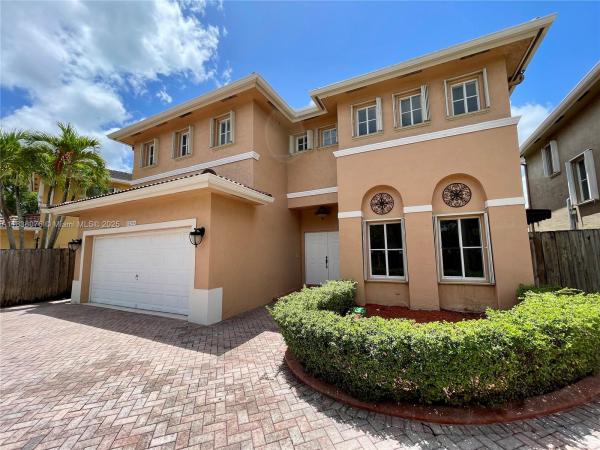 TWIN LAKE SHORES EAST