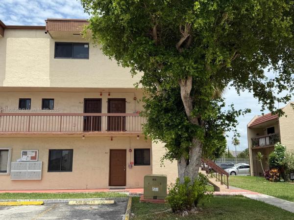 TAMIAMI VILLAGE CONDO