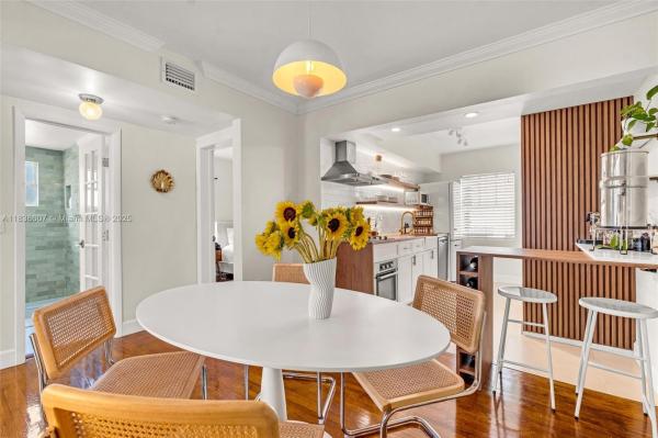 JEFFERSON COURT CONDO