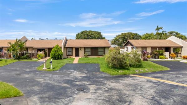 DEVON-AIRE VILLAS SEC 2