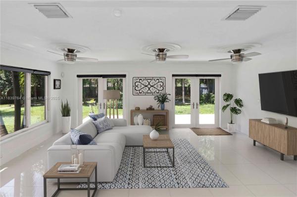 BISCAYNE GARDENS SEC H PA