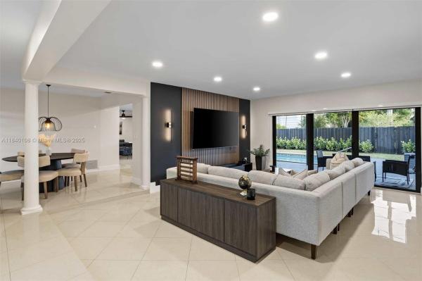 SUNRISE GOLF VILLAGE FOUR