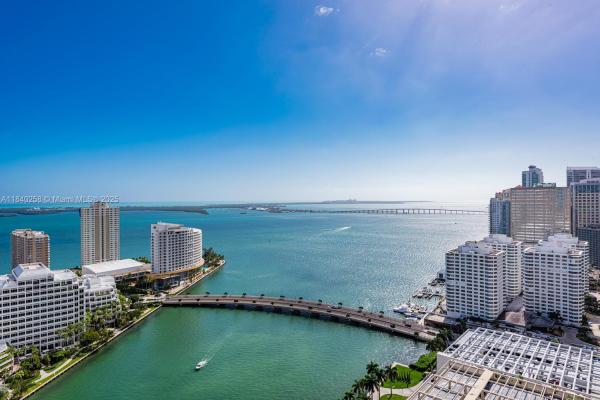 495 BRICKELL AVE #3207, MIAMI, FL 33131