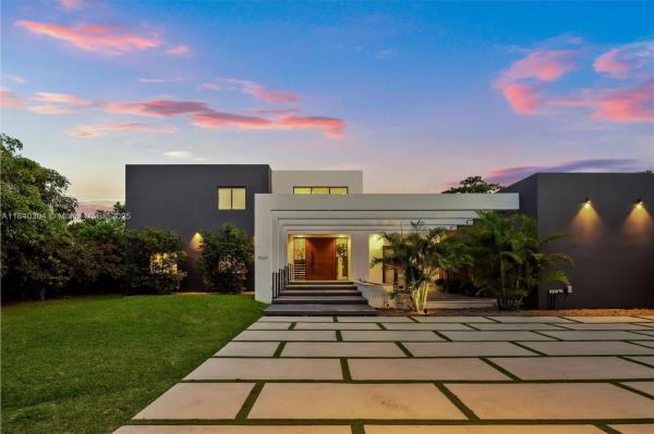 CHAPMAN PARK 2ND ADDN