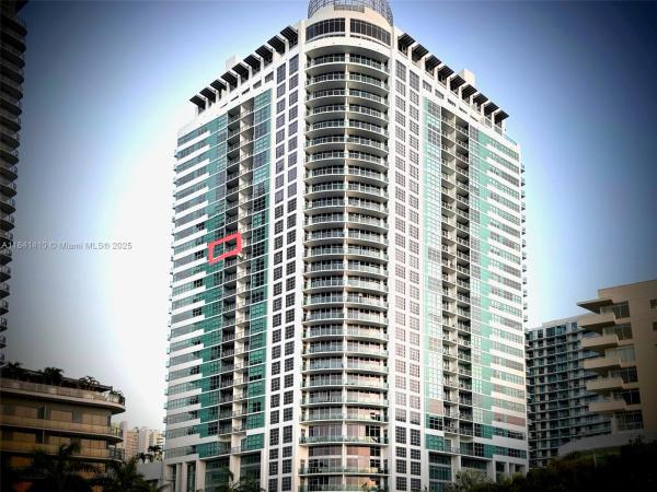 FOUR MIDTOWN MIAMI CONDO