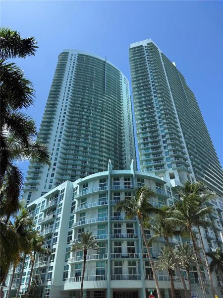 QUANTUM ON THE BAY CONDO