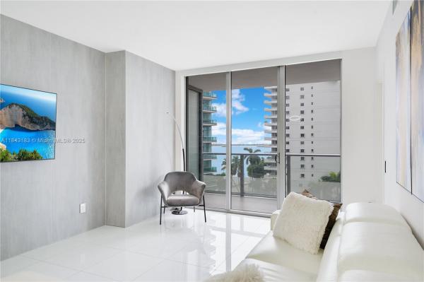 BRICKELLHOUSE CONDO