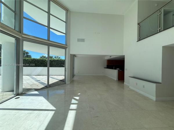 3131 NE 188TH ST #1-304, AVENTURA, FL 33180