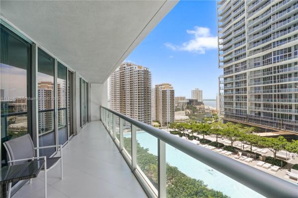 ICONBRICKELL CONDO NO 1