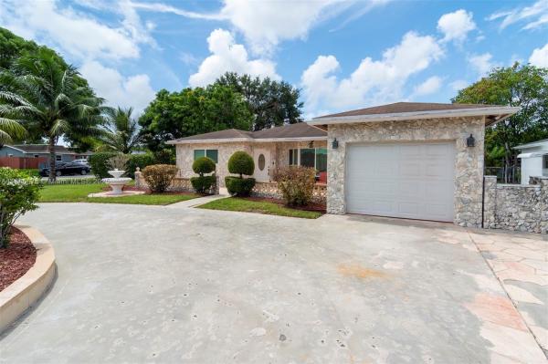 OAKLAND HILLS 1ST SEC