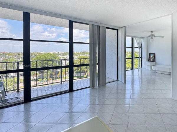 1000 PARKVIEW DR #707, HALLANDALE BEACH, FL 33009