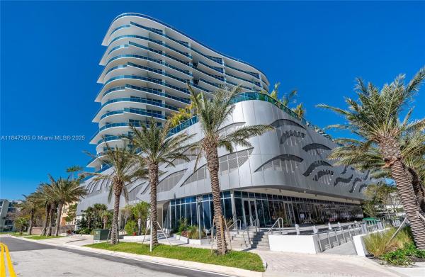 17550 COLLINS AVE #1605, SUNNY ISLES BEACH, FL 33160