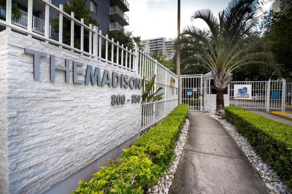 MADISON DOWNTOWN CONDO