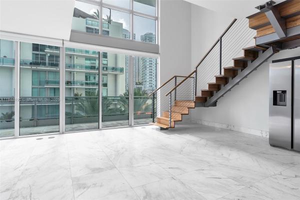 90 SW 3RD ST #TH506, MIAMI, FL 33130