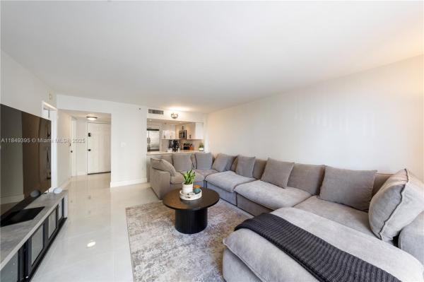 BRICKELL KEY II CONDO