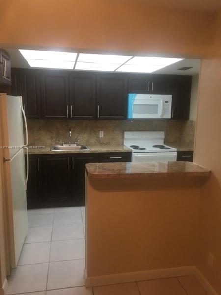 FOUNTAINVIEW CONDO NO 2