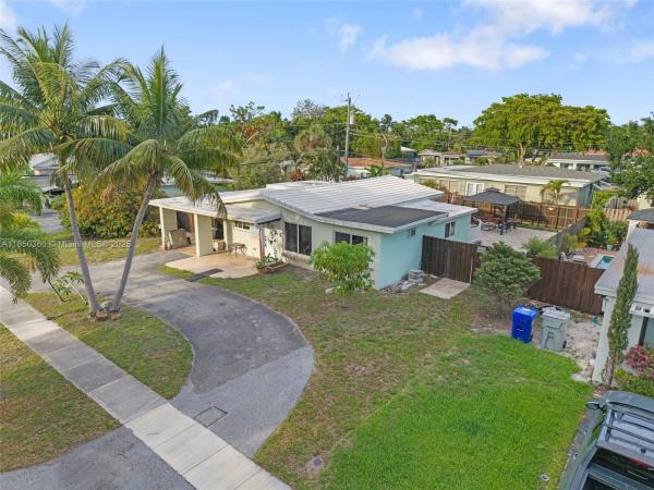 LYONS PARK FIRST ADD