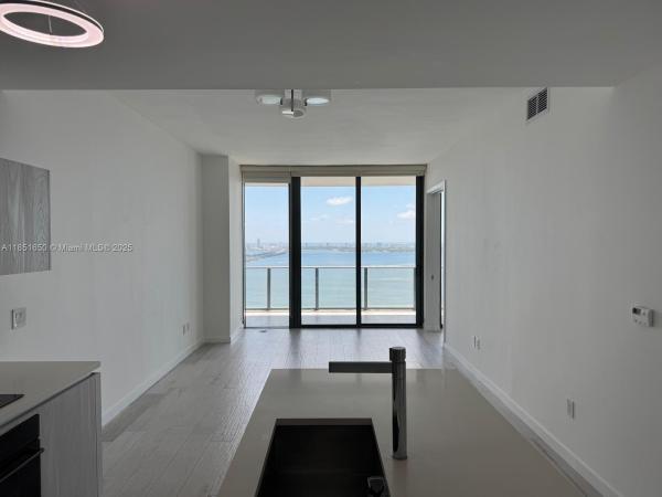 480 NE 31ST ST #3202, MIAMI, FL 33137