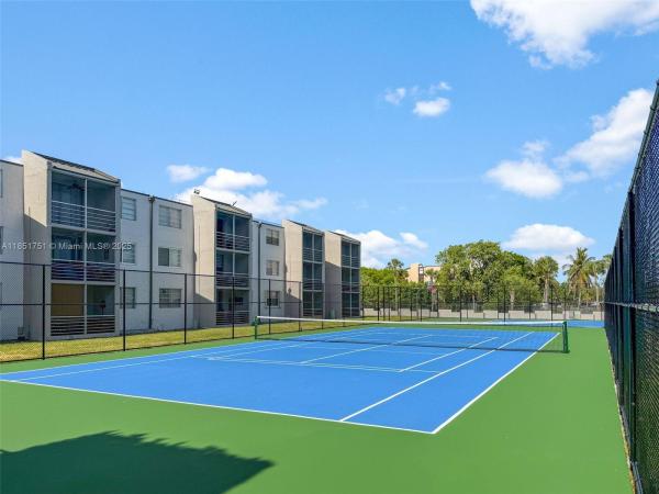 EL CONQUISTADOR NORTH CON